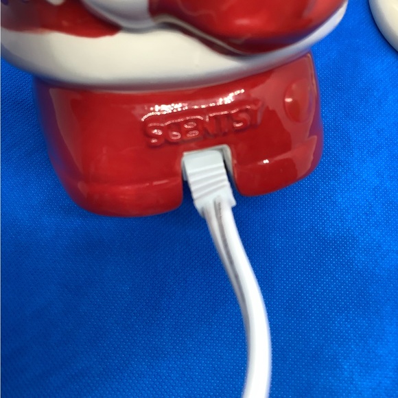 Scentsy Be Jolly Full Size Warmer Santa Gnome Red White Working - Picture 9 of 10